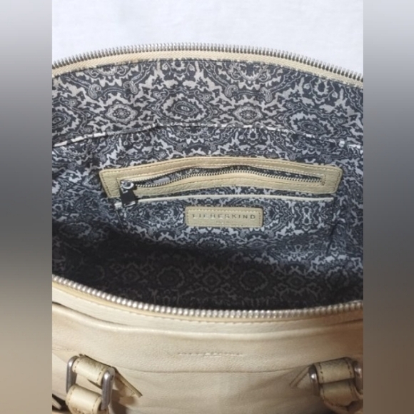 Leibeskind Berlin Leather Tote Bag - Picture 9 of 12